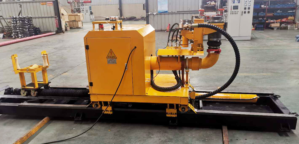 隧道頂上混凝土是如何澆筑的? 隧道頂上混凝土是如何澆筑的?